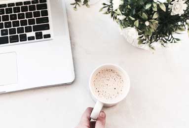 开云-柯洁回忆对战阿尔法狗：棋手幻灭，呼吁各界提前应对AI挑战