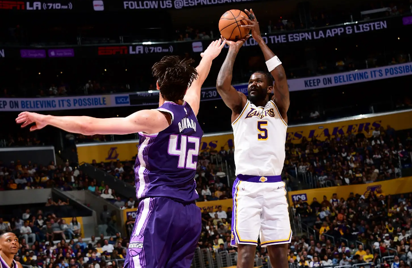 开云-面对弱旅状态有所回暖，但湖人先发中锋的情况依然有些令人担心？