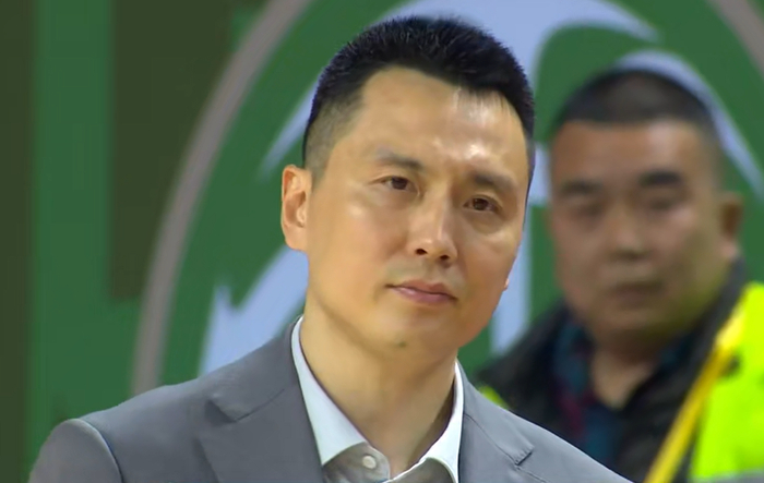 开云体育官网-祝贺！2米26徐昕，收获CBA大奖|广州队|中锋|贺希宁|上海队|上海男篮_新浪体育_新浪新闻